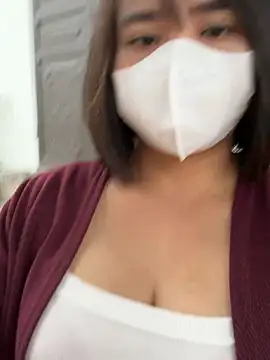 May-Squirt online show from February 22, 2026, 4:46 am