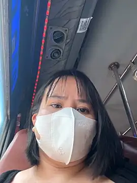 May-Squirt online show from April 22, 2026, 7:44 am