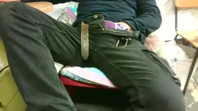 Giulio35 Pika online show from October 9, 2025, 7:45 pm