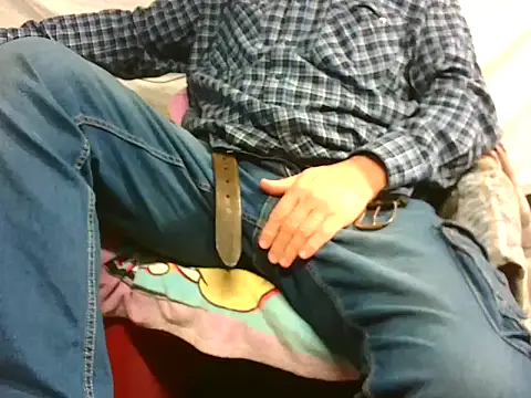 Giulio35 Pika online show from December 23, 2025, 5:38 am