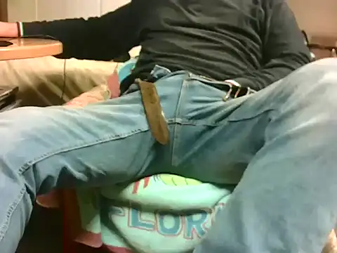 Giulio35 Pika online show from March 15, 2026, 6:36 pm