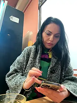 KimKelly13 online show from February 2, 2026, 8:02 am