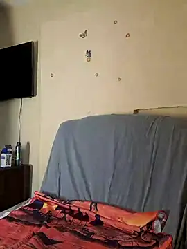 Snapshot of AntoniaHottie chatting on January 21, 2025, 9:46 am AntoniaHottie online show from January 21, 2025, 9:46 am