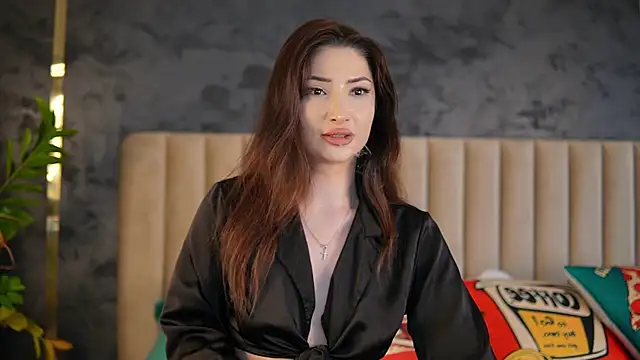 Mayleen x online show from June 26, 2026, 1:26 pm