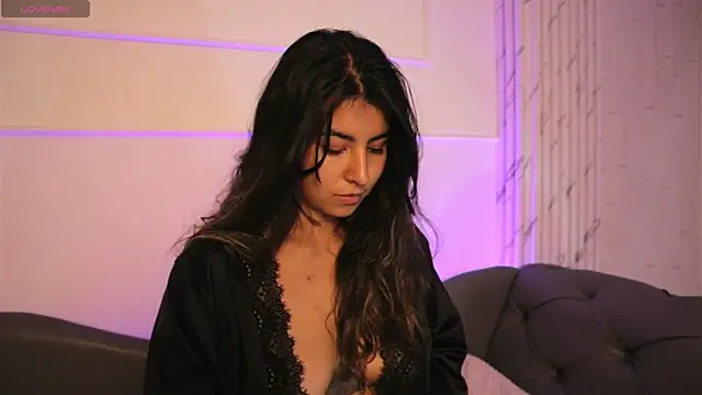 Snapshot of ShelleyMorell chatting on January 25, 2025, 3:30 pm ShelleyMorell online show from January 25, 2025, 3:30 pm