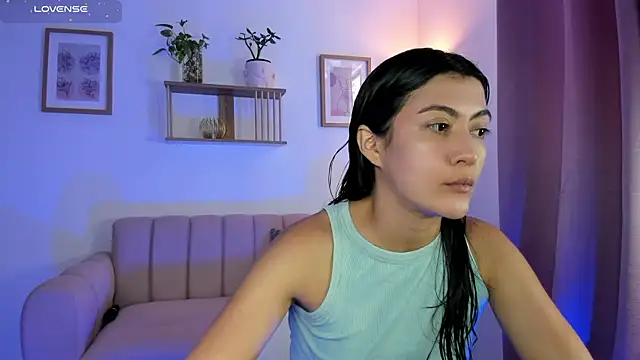Snapshot of Lilabril chatting on July 28, 2026, 2:57 pm Lilabril online show from July 28, 2026, 2:57 pm