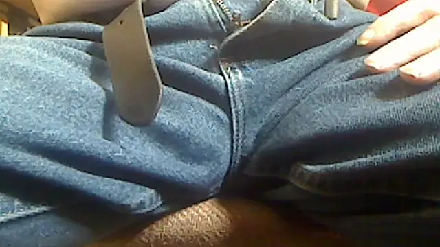 Snapshot of markluvskitty chatting on July 28, 2026, 12:48 pm markluvskitty online show from July 28, 2026, 12:48 pm