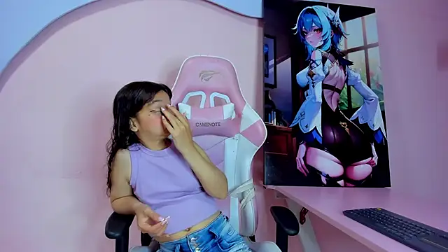 CharlotteMuller online show from March 2, 2026, 7:10 pm