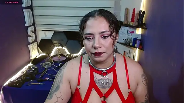 Snapshot of Alexa_Slavehot777 chatting on February 11, 2026, 10:48 pm Alexa Slavehot777 online show from February 11, 2026, 10:48 pm
