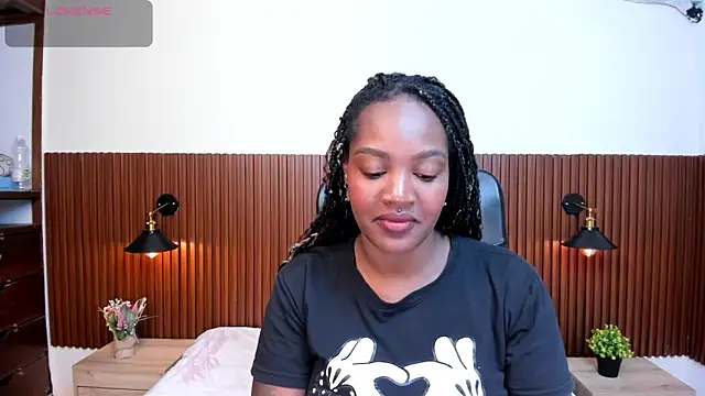 chanel brunette online show from March 2, 2025, 12:01 pm