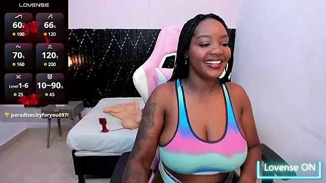 chanel brunette online show from September 19, 2025, 11:49 pm