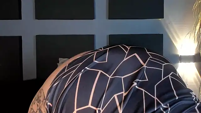 Snapshot of Biiancacox chatting on February 20, 2025, 5:44 am Biiancacox online show from February 20, 2025, 5:44 am