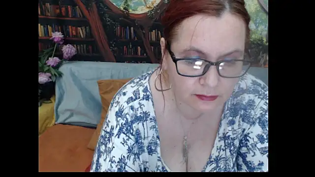 PlayfullMature online show from June 11, 2026, 6:28 pm
