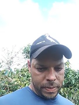 Widson321 online show from July 6, 2026, 4:53 pm