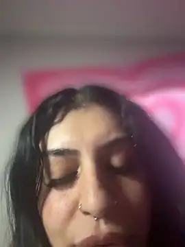 ThickerThanYoBitch online show from June 17, 2026, 2:40 pm
