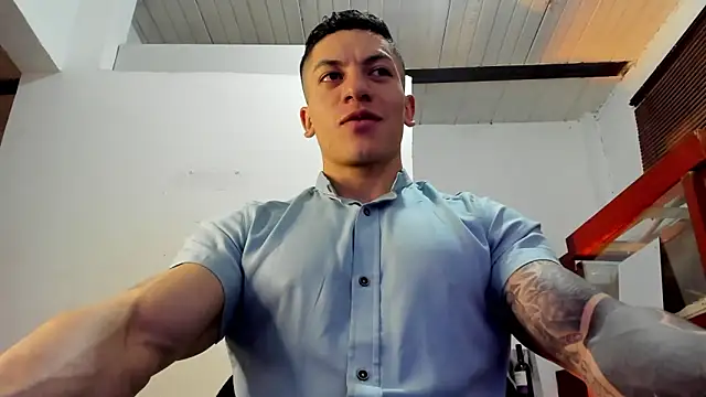 Snapshot of aquiles_51 chatting on October 31, 2025, 7:04 pm aquiles 51 online show from October 31, 2025, 7:04 pm