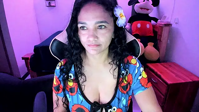 Snapshot of rayza_mature_154 chatting on June 13, 2026, 3:54 pm rayza mature 154 online show from June 13, 2026, 3:54 pm