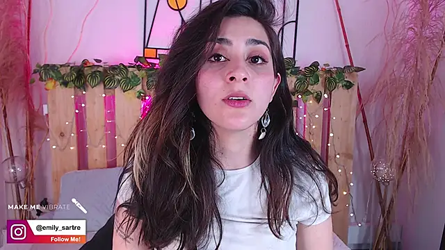 emily amaya online show from December 21, 2024, 6:52 am