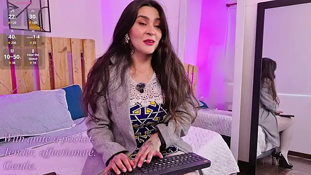 Snapshot of emily_amaya chatting on July 29, 2026, 8:40 pm emily amaya online show from July 29, 2026, 8:40 pm