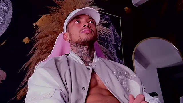 Stiven collins online show from October 1, 2025, 7:53 pm