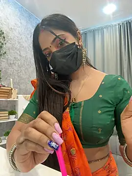 Snapshot of Monalisadon018 chatting on December 15, 2024, 10:18 am Monalisadon018 online show from December 15, 2024, 10:18 am