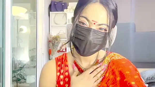 Snapshot of Monalisadon018 chatting on November 20, 2025, 5:34 pm Monalisadon018 online show from November 20, 2025, 5:34 pm