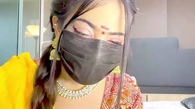 Monalisadon018 online show from January 16, 2026, 4:44 pm