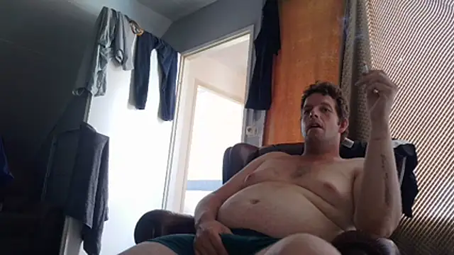 Snapshot of Knuffelstaaf123 chatting on August 5, 2026, 3:15 pm Knuffelstaaf123 online show from August 5, 2026, 3:15 pm