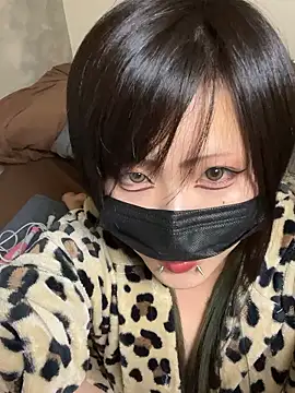 Snapshot of miyabi_room chatting on July 2, 2026, 12:33 pm miyabi room online show from July 2, 2026, 12:33 pm
