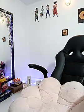 Snapshot of Honey-420- chatting on September 27, 2025, 3:44 am Honey-420- online show from September 27, 2025, 3:44 am