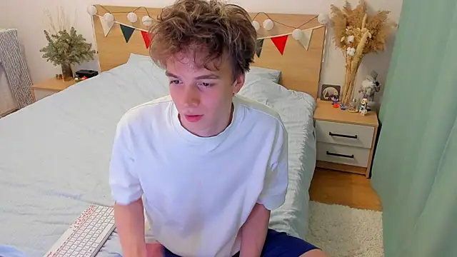 Fandi 777 online show from February 4, 2025, 5:23 pm