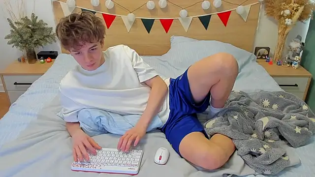 Fandi 777 online show from February 5, 2025, 8:32 am