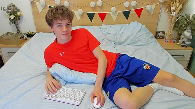 Fandi 777 online show from February 25, 2025, 1:39 pm