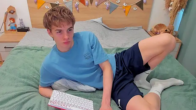 Fandi 777 online show from March 2, 2026, 11:17 am