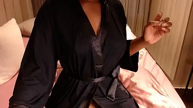 Snapshot of BabyBarbee chatting on December 2, 2025, 11:45 pm BabyBarbee online show from December 2, 2025, 11:45 pm