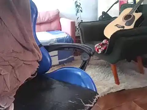 Snapshot of gerson173Hugo chatting on January 2, 2025, 4:24 pm gerson173Hugo online show from January 2, 2025, 4:24 pm