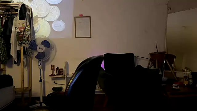 gerson173Hugo online show from February 25, 2026, 12:53 am