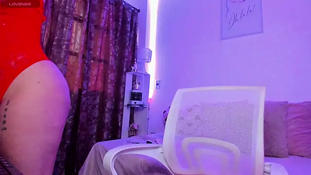 Snapshot of isabela-duran chatting on February 28, 2025, 10:06 pm isabela-duran online show from February 28, 2025, 10:06 pm