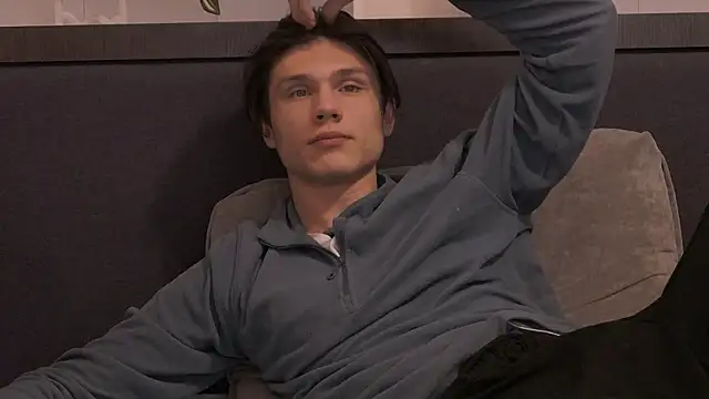 Snapshot of CalvinCay chatting on January 13, 2025, 6:49 am CalvinCay online show from January 13, 2025, 6:49 am