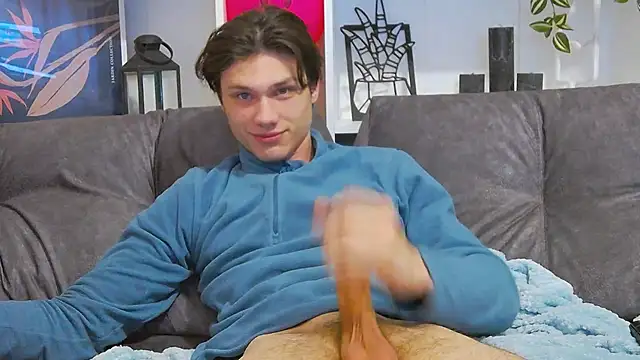 Snapshot of CalvinCay chatting on February 23, 2025, 11:14 pm CalvinCay online show from February 23, 2025, 11:14 pm