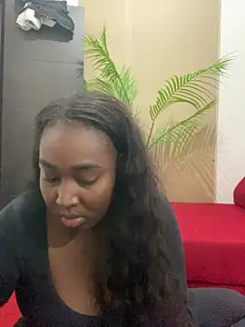 Snapshot of emilyrojas chatting on July 10, 2026, 11:35 am emilyrojas online show from July 10, 2026, 11:35 am