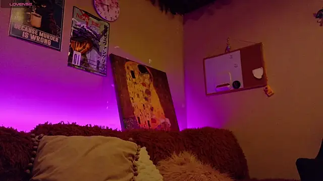 maryberry   online show from December 14, 2025, 12:49 am