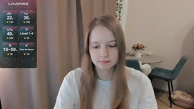 Snapshot of Alyaley chatting on May 7, 2026, 1:05 pm Alyaley online show from May 7, 2026, 1:05 pm