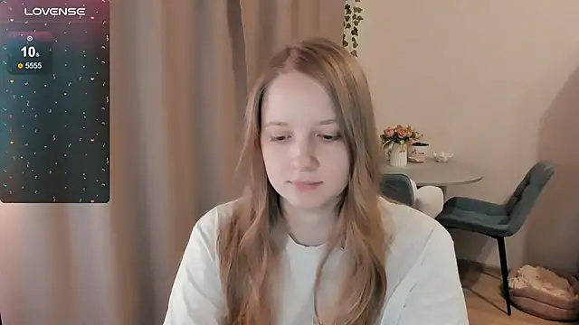 Snapshot of Alyaley chatting on May 21, 2026, 7:21 pm Alyaley online show from May 21, 2026, 7:21 pm