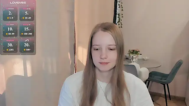 Snapshot of Alyaley chatting on July 26, 2026, 7:04 am Alyaley online show from July 26, 2026, 7:04 am