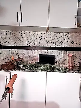 Bella045 online show from December 1, 2025, 6:57 pm