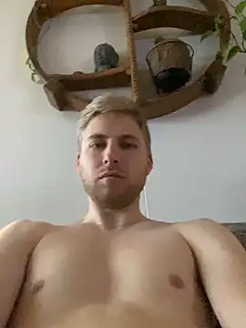 HotIceman2407 online show from January 7, 2025, 12:31 pm