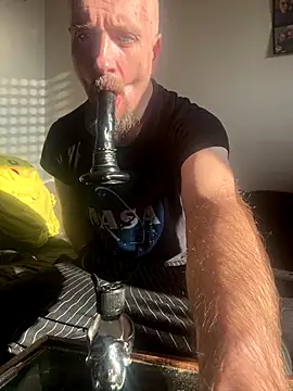 Snapshot of branleurbidu90 chatting on December 15, 2025, 9:46 am branleurbidu90 online show from December 15, 2025, 9:46 am