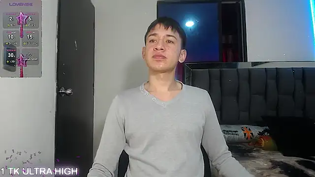 Snapshot of Mr_daren_ chatting on March 12, 2025, 5:49 pm Mr daren online show from March 12, 2025, 5:49 pm