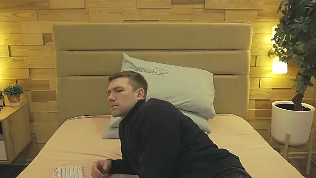 Snapshot of EthanPinkman chatting on February 22, 2026, 3:51 am EthanPinkman online show from February 22, 2026, 3:51 am